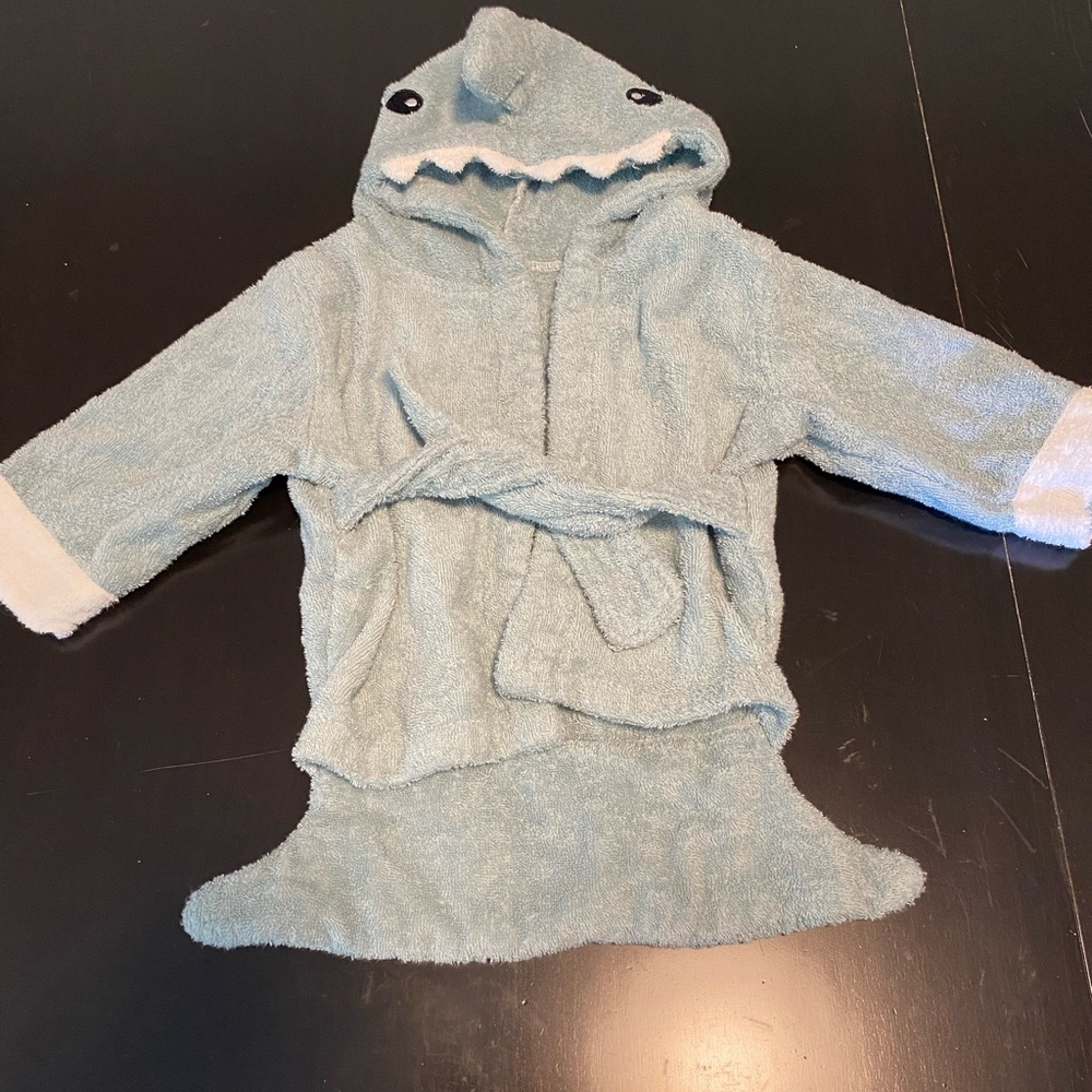 Baby Shark Robe (fits 0-9 months) Blue